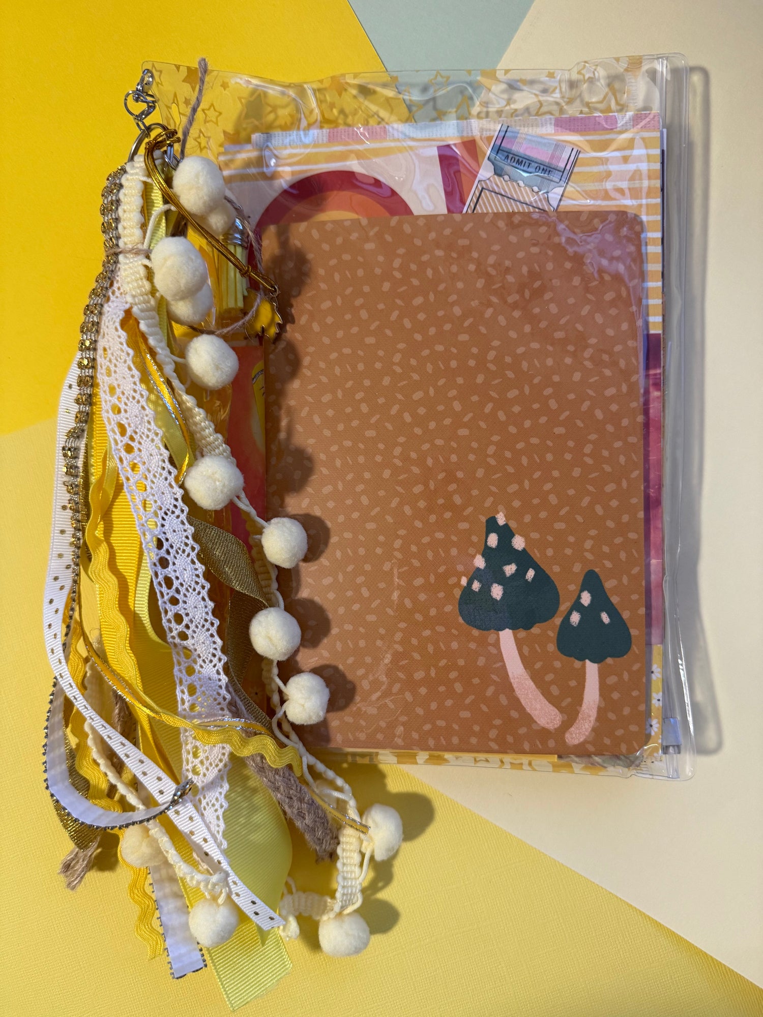 The Treasure Chest – 1 lb. Paper Pack